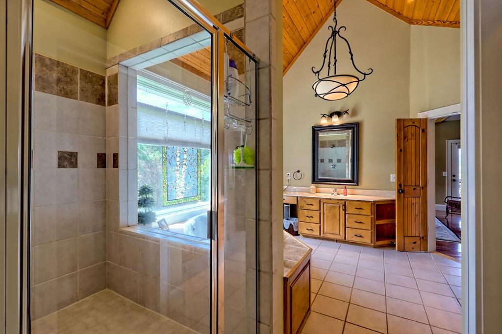 340 Autumn Trail Property Photo 24