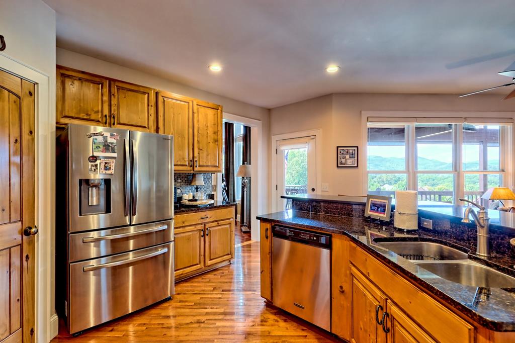 340 Autumn Trail Property Photo 31