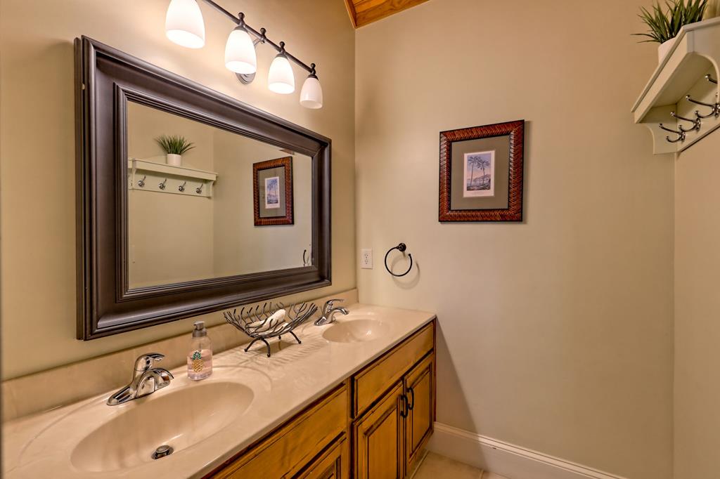 340 Autumn Trail Property Photo 42