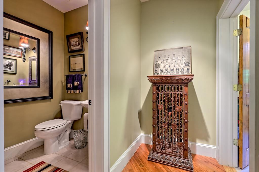 340 Autumn Trail Property Photo 44
