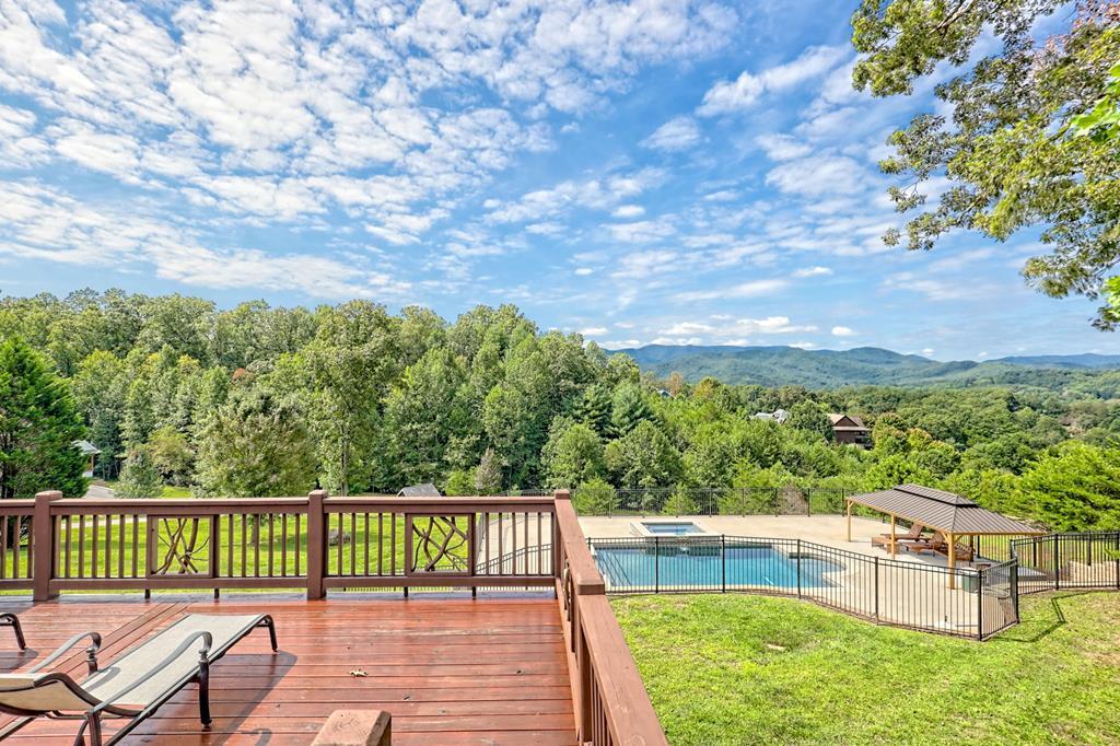 340 Autumn Trail Property Photo 50