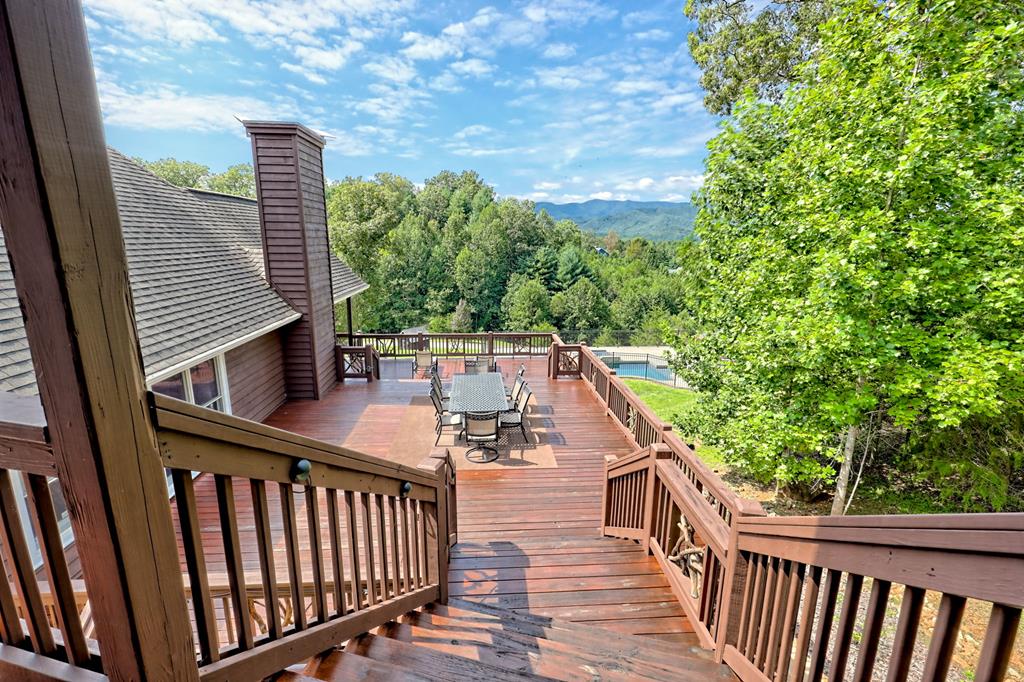 340 Autumn Trail Property Photo 54