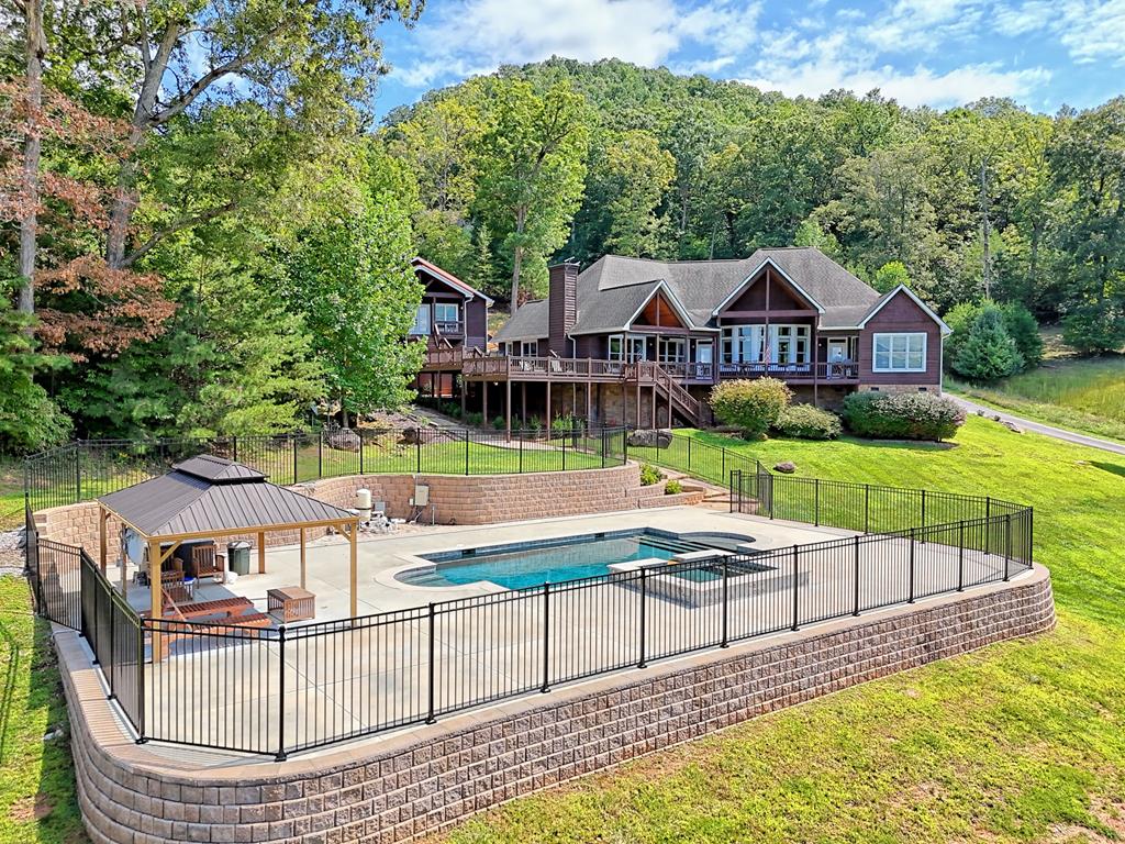 340 Autumn Trail Property Photo 74
