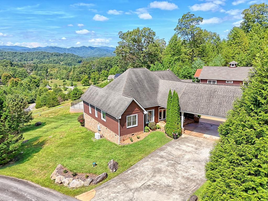 340 Autumn Trail Property Photo 75