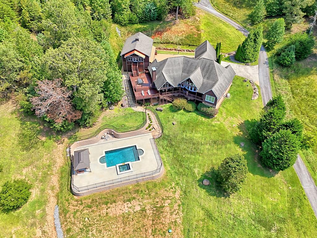 340 Autumn Trail Property Photo 76