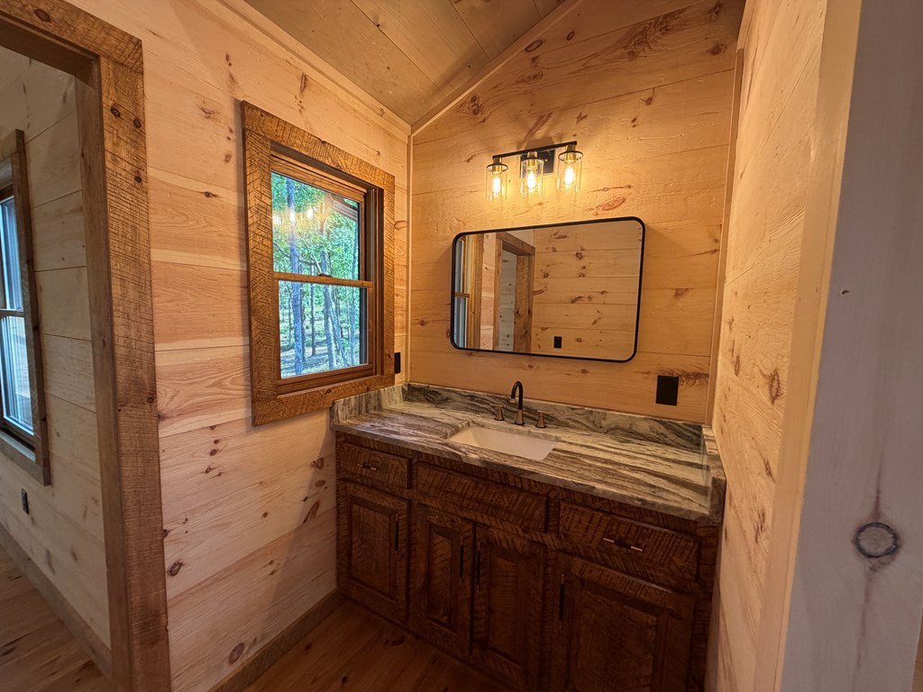 78 Hilltop Way Property Photo 37