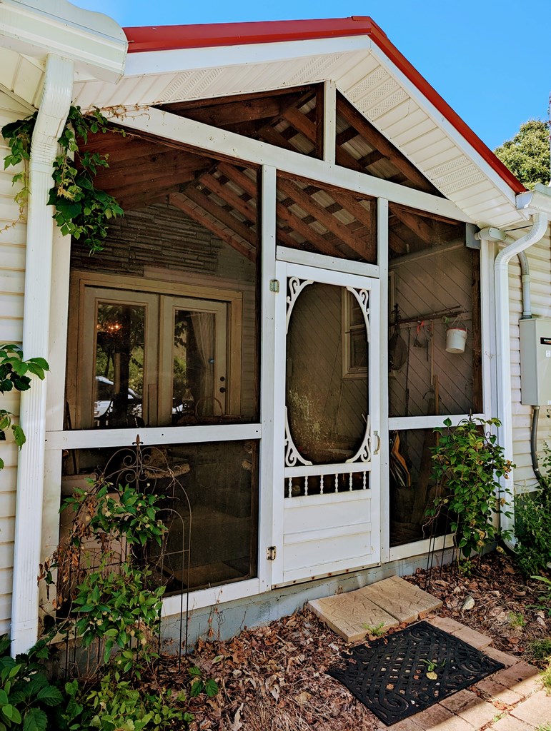 169 E Vineyard Road Property Photo 26