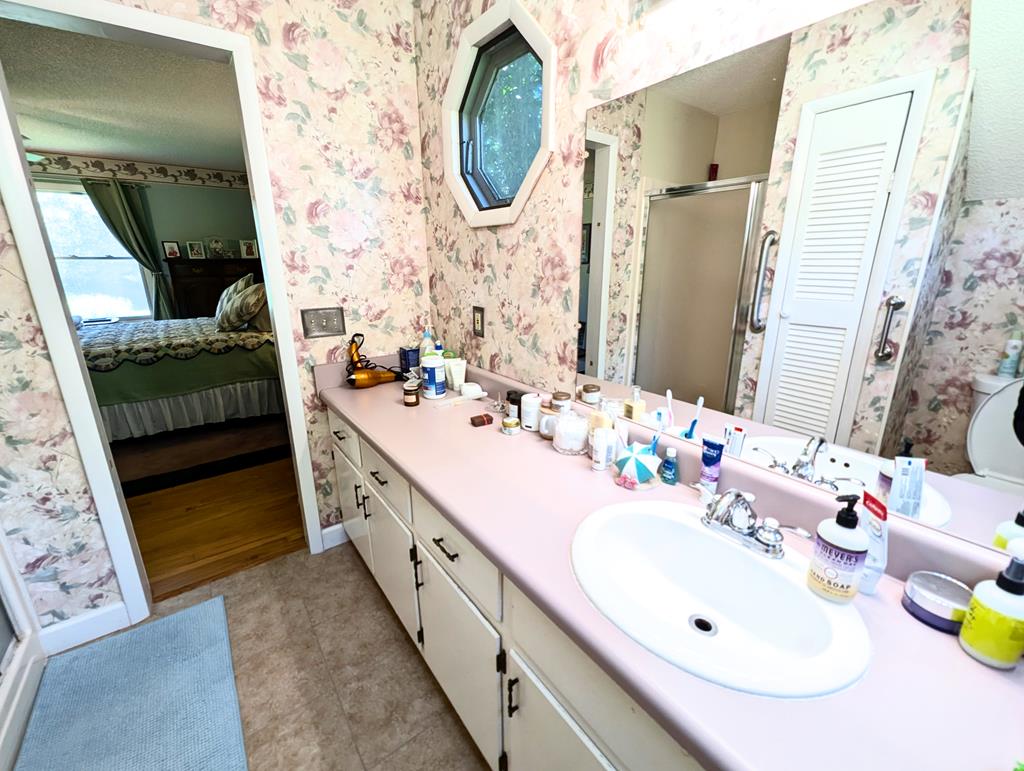 169 E Vineyard Road Property Photo 39
