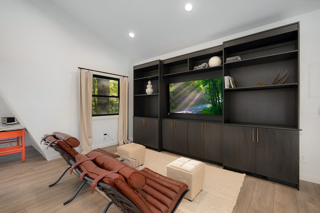 35 Dogwood Riverside Drive Property Photo 22