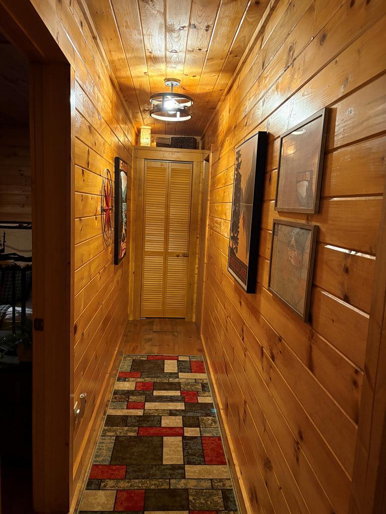 120 Hideaway Lane Property Photo 5