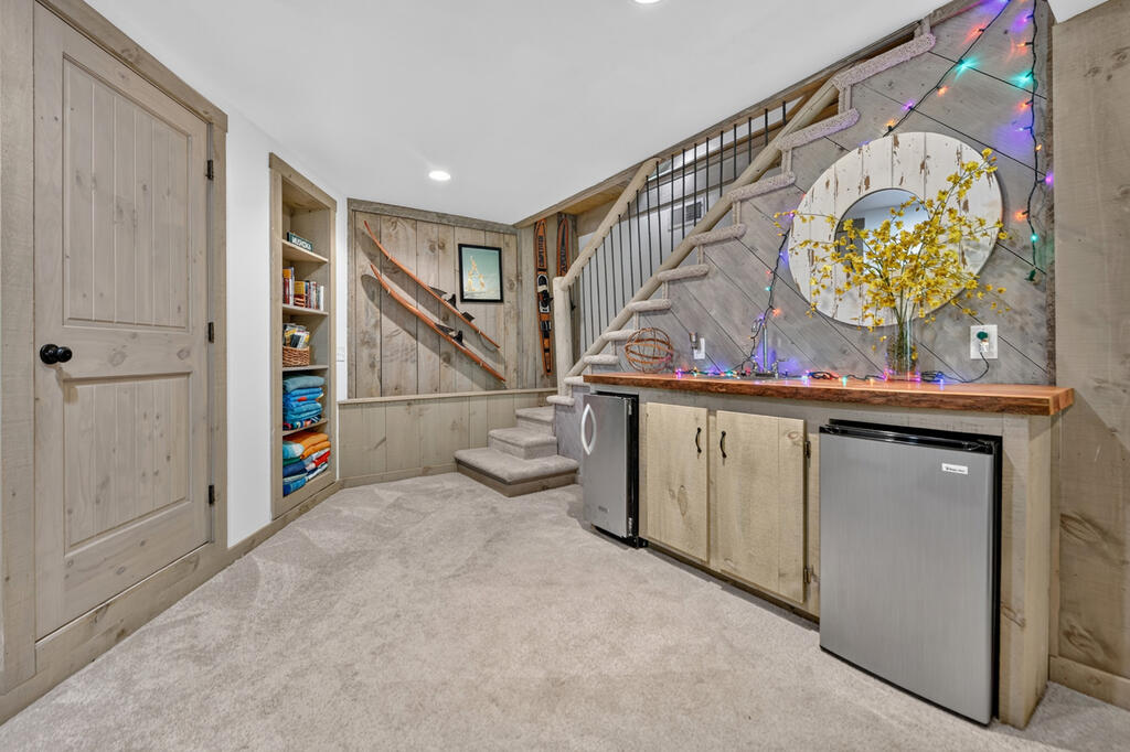 209 Marina Drive Property Photo 54