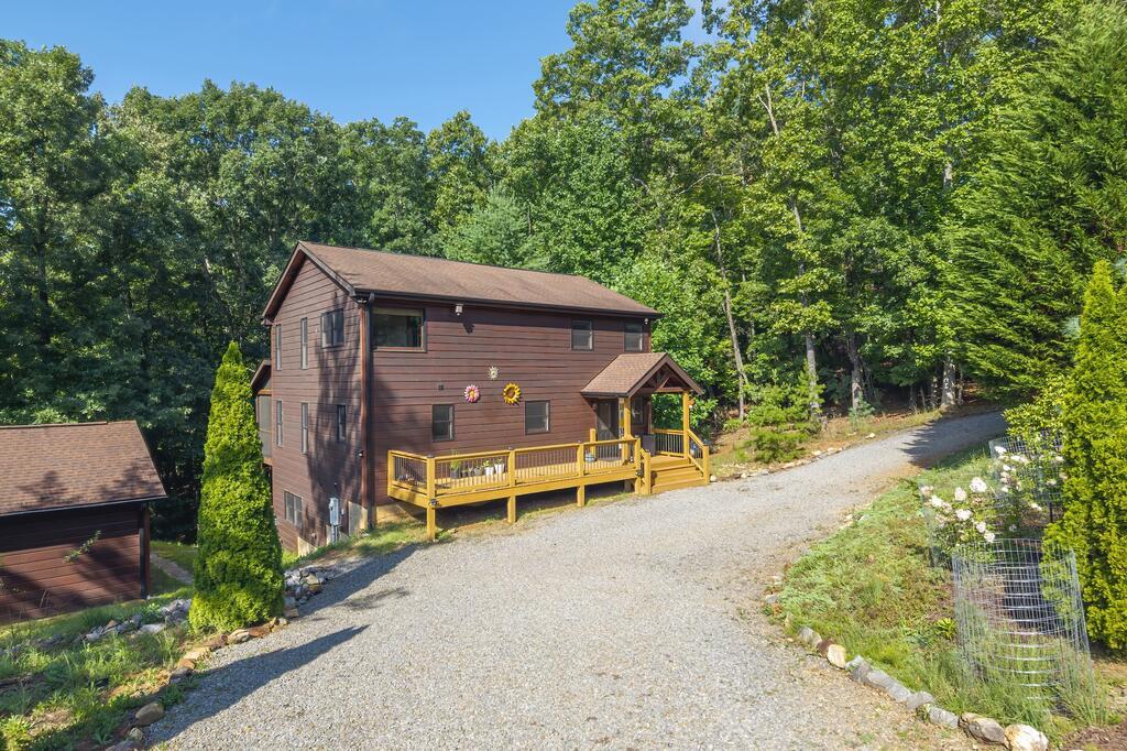 72 Gibbs Trail Property Photo 1
