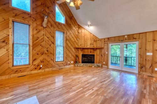 300 Chapman Lane Property Photo 8