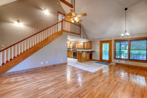 300 Chapman Lane Property Photo 10