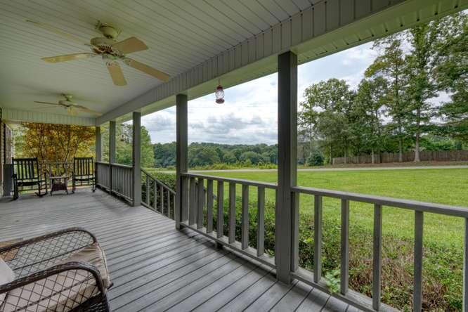 490 Copperhead Road Property Photo 9