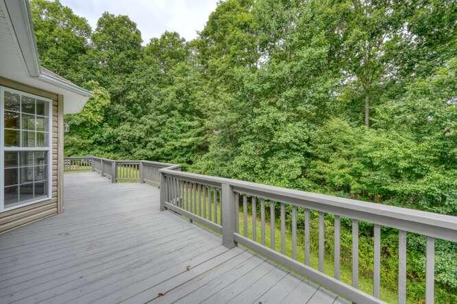 490 Copperhead Road Property Photo 31