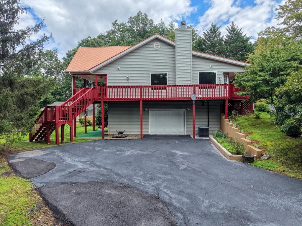 27 Sky High Drive Property Photo 6