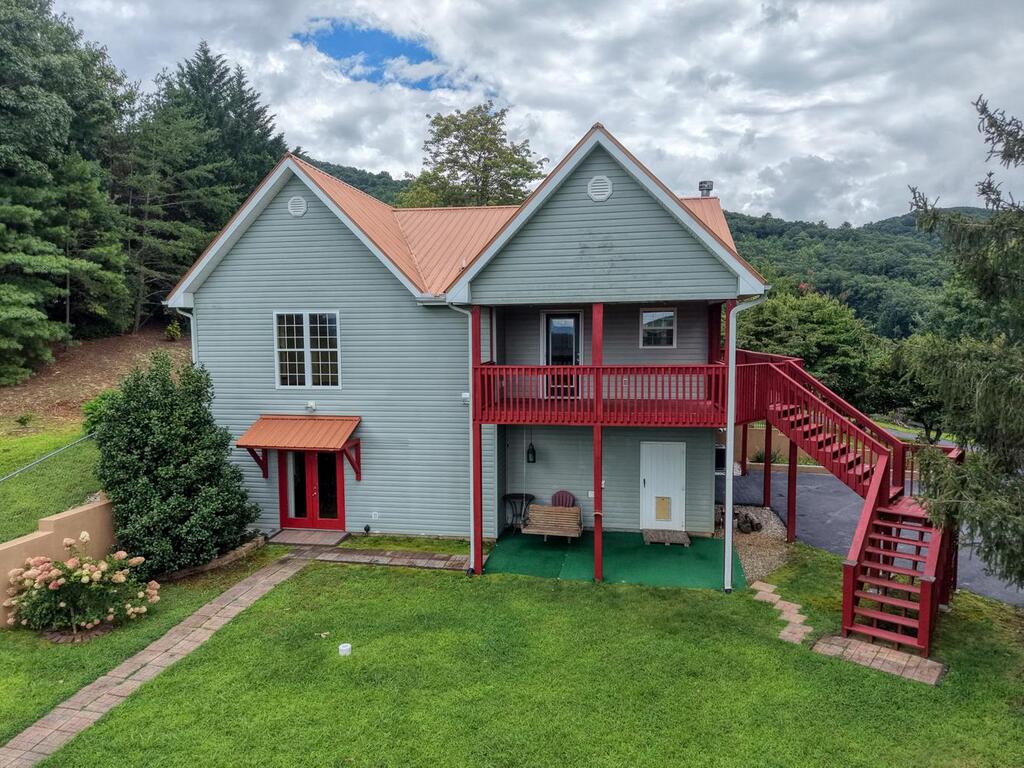 27 Sky High Drive Property Photo 7