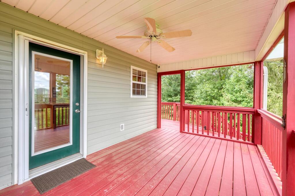27 Sky High Drive Property Photo 11