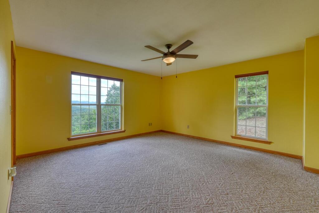 27 Sky High Drive Property Photo 22
