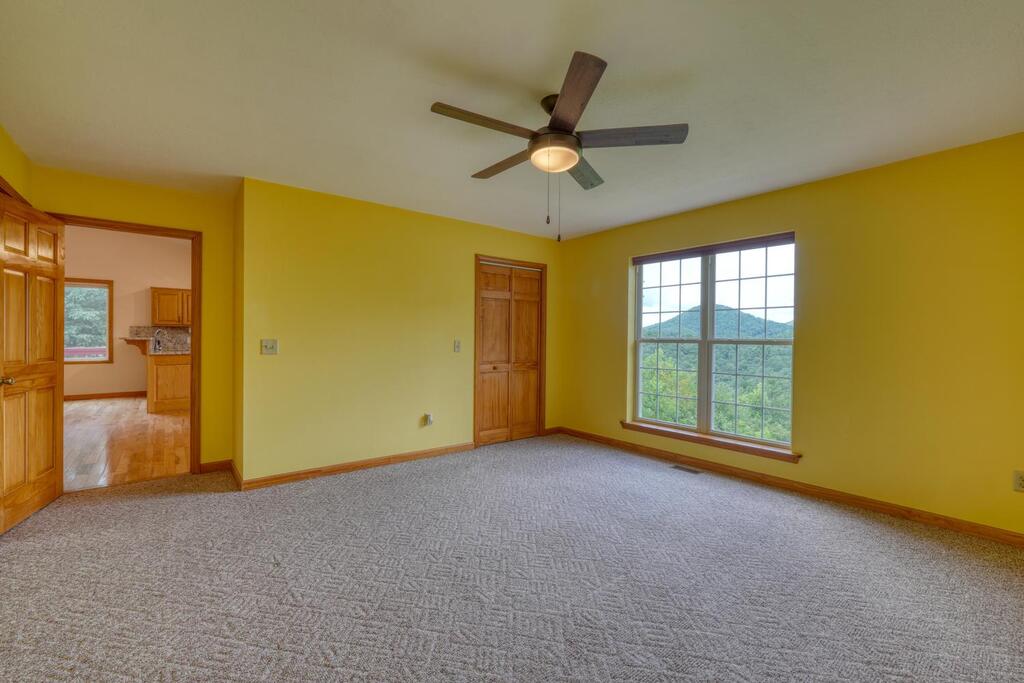27 Sky High Drive Property Photo 23