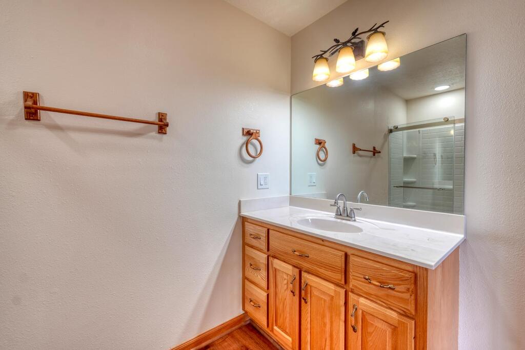 27 Sky High Drive Property Photo 26