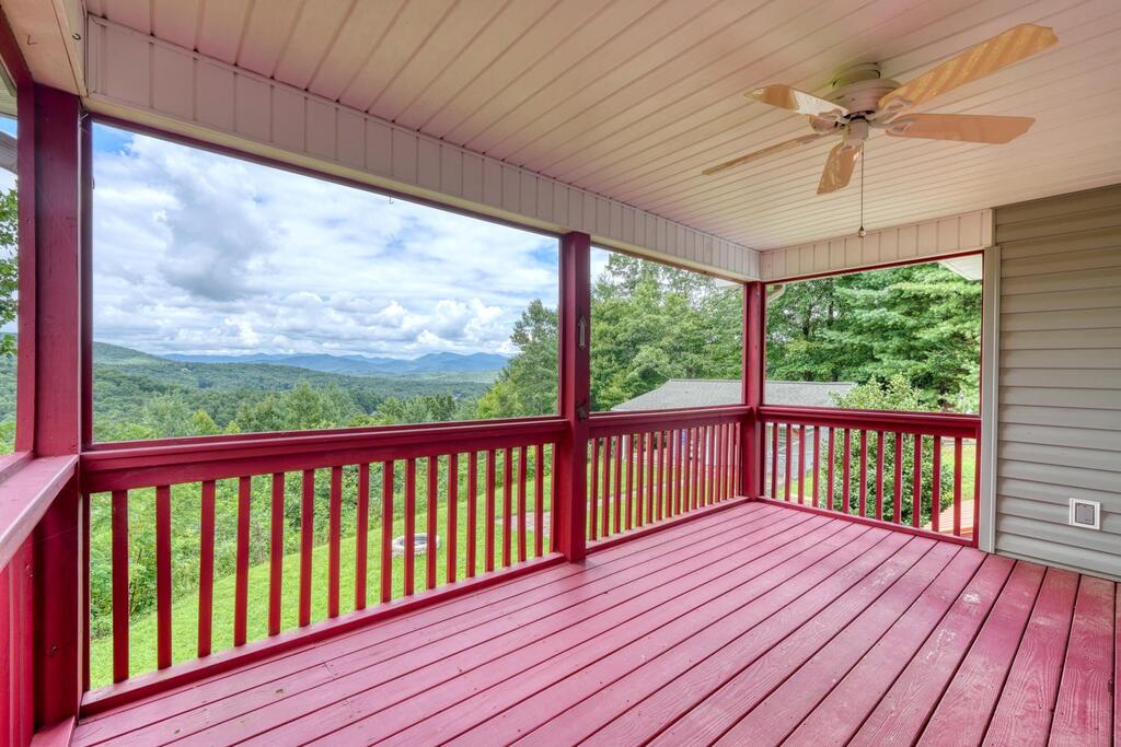 27 Sky High Drive Property Photo 42