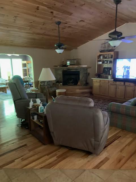 2279 Hy Top Road Property Photo 7
