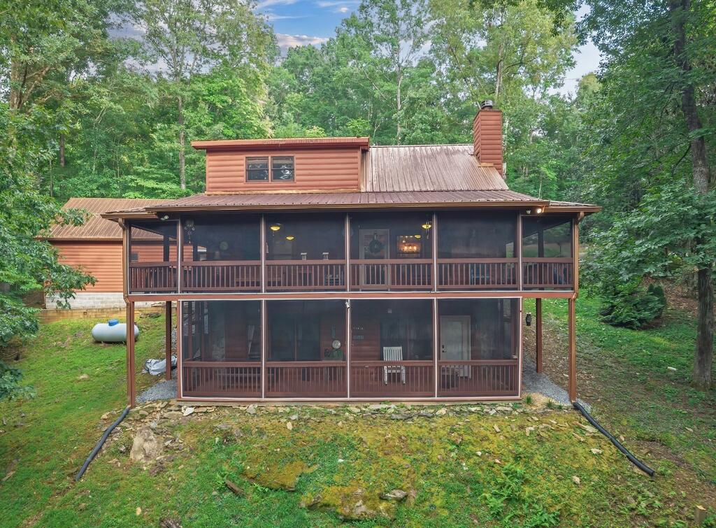 367 Sunrise Valley Road Property Photo 1