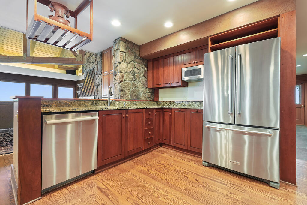 202 Sanderlin Mountain Drive Property Photo 23