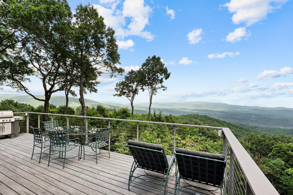 202 Sanderlin Mountain Drive Property Photo 45