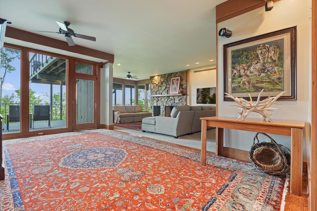 202 Sanderlin Mountain Drive Property Photo 68