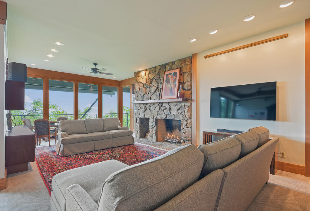 202 Sanderlin Mountain Drive Property Photo 73
