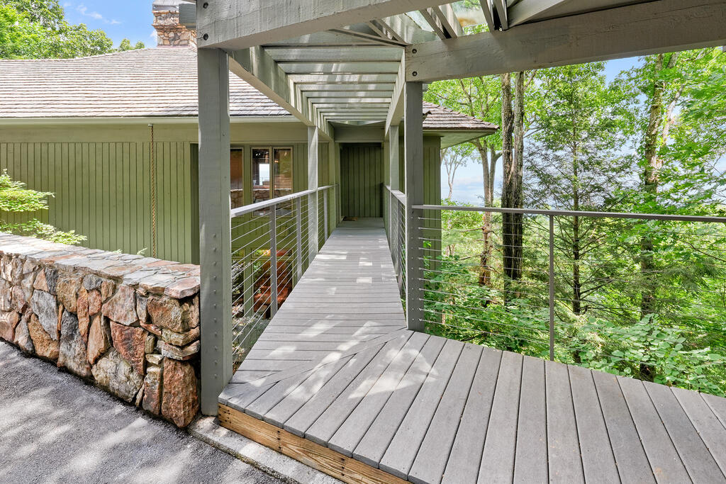 202 Sanderlin Mountain Drive Property Photo 99