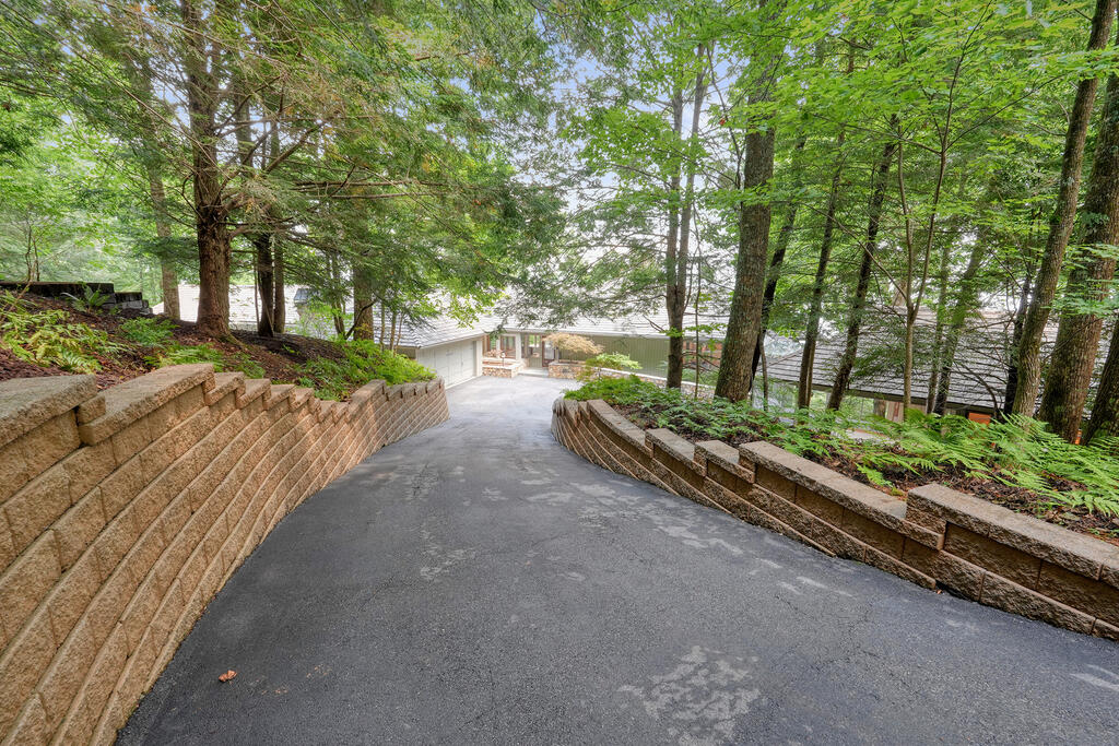 202 Sanderlin Mountain Drive Property Photo 127