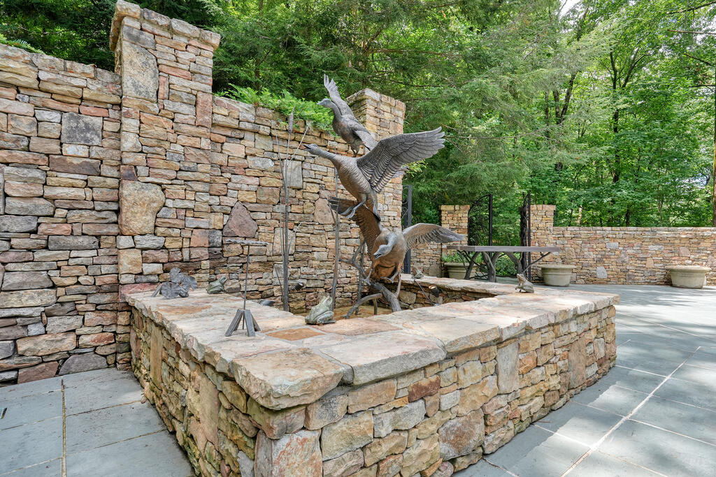 202 Sanderlin Mountain Drive Property Photo 130