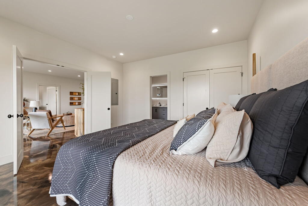 261 Big Valley Drive Property Photo 39