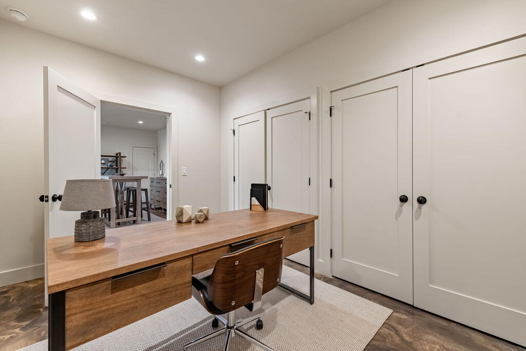 261 Big Valley Drive Property Photo 44