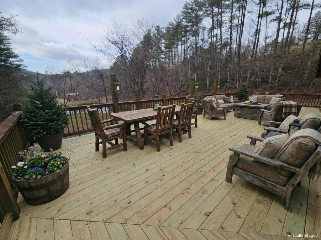 22 Hudson Springs Lane Property Photo 51