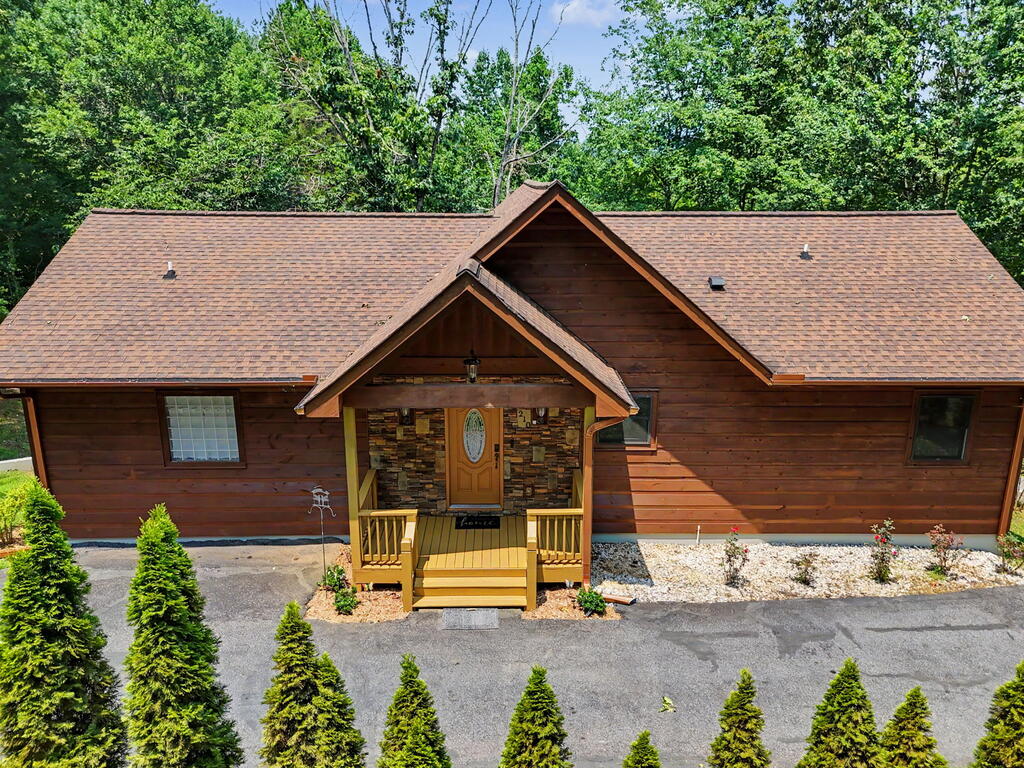 210 Majestic Drive Property Photo 6