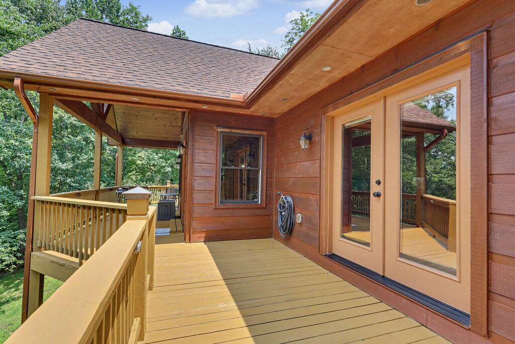 210 Majestic Drive Property Photo 22