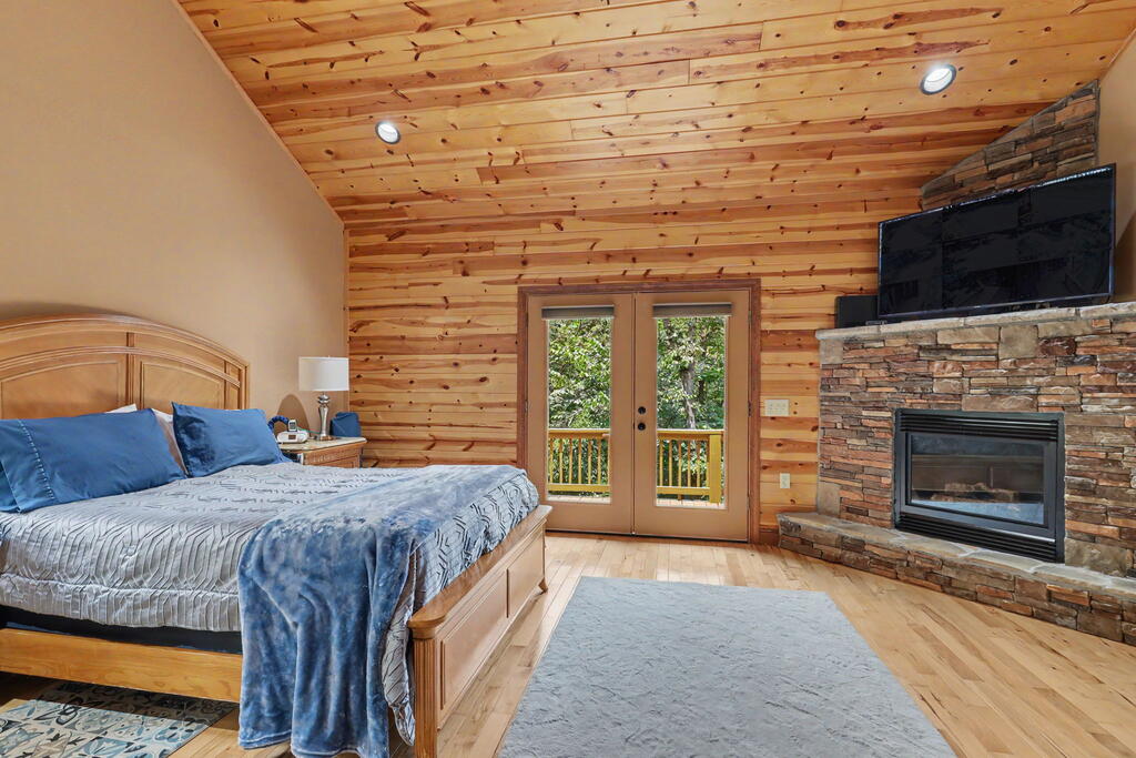 210 Majestic Drive Property Photo 26