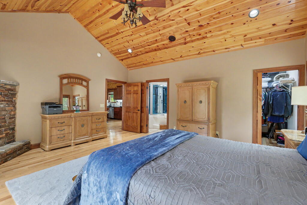 210 Majestic Drive Property Photo 27