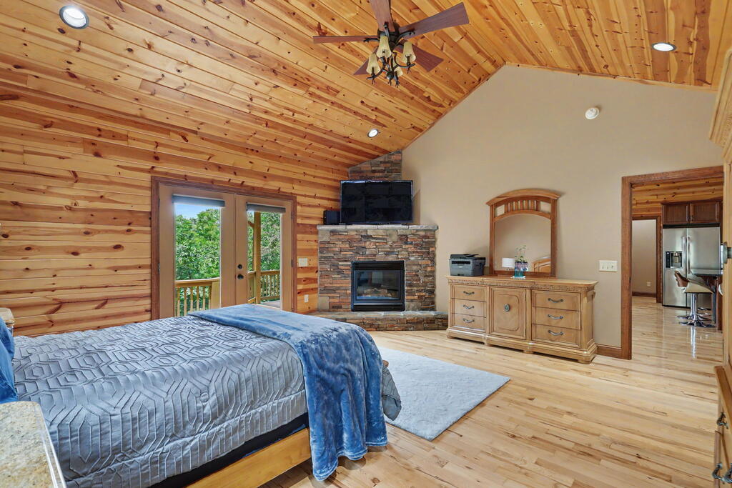 210 Majestic Drive Property Photo 33