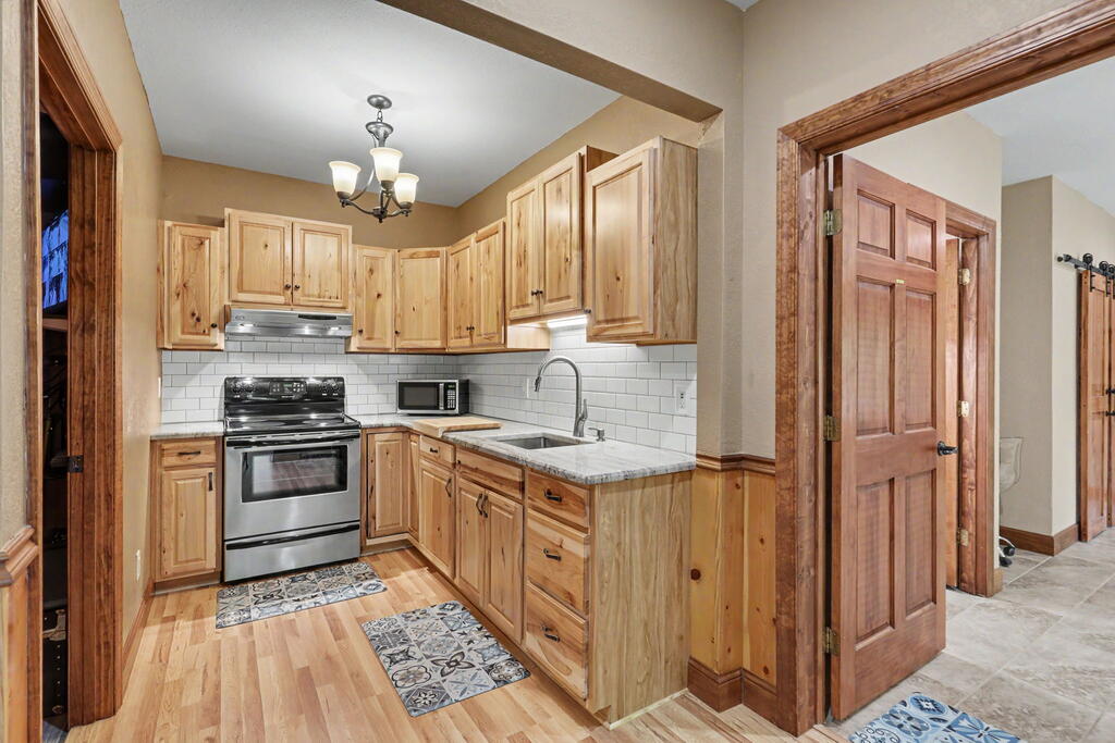 210 Majestic Drive Property Photo 46