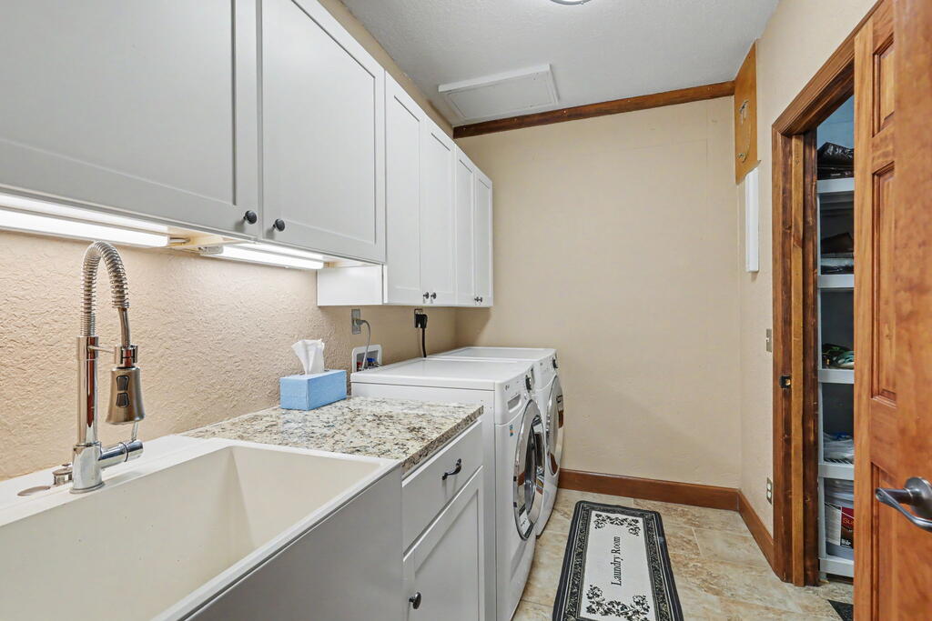 210 Majestic Drive Property Photo 53