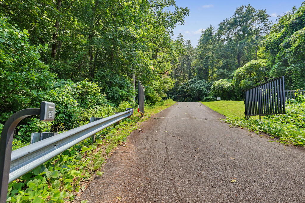 210 Majestic Drive Property Photo 68
