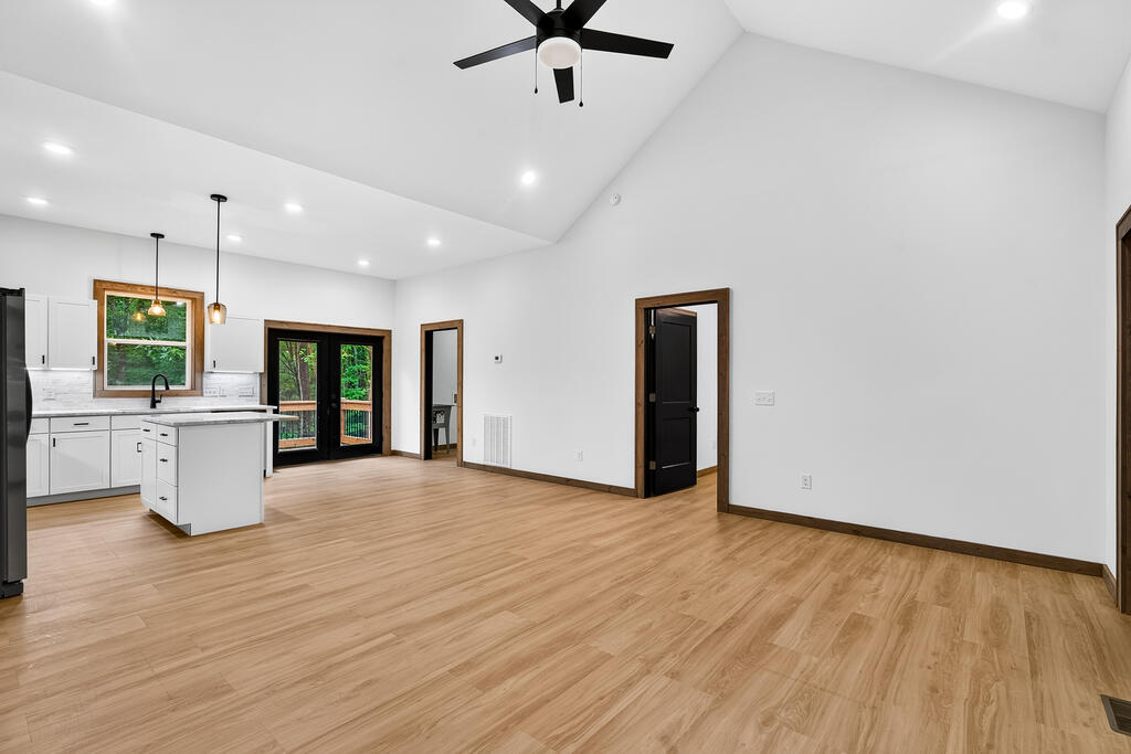 579 Julep Court Property Photo 6