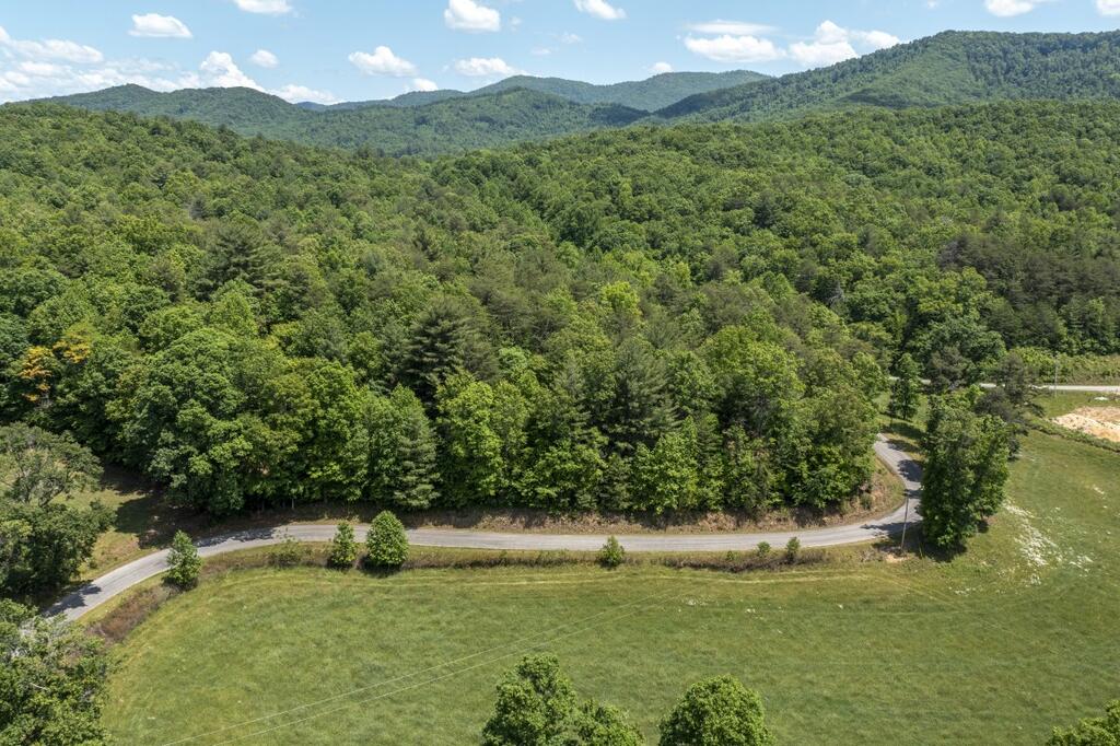 34 Ac Donley Road Property Photo 3