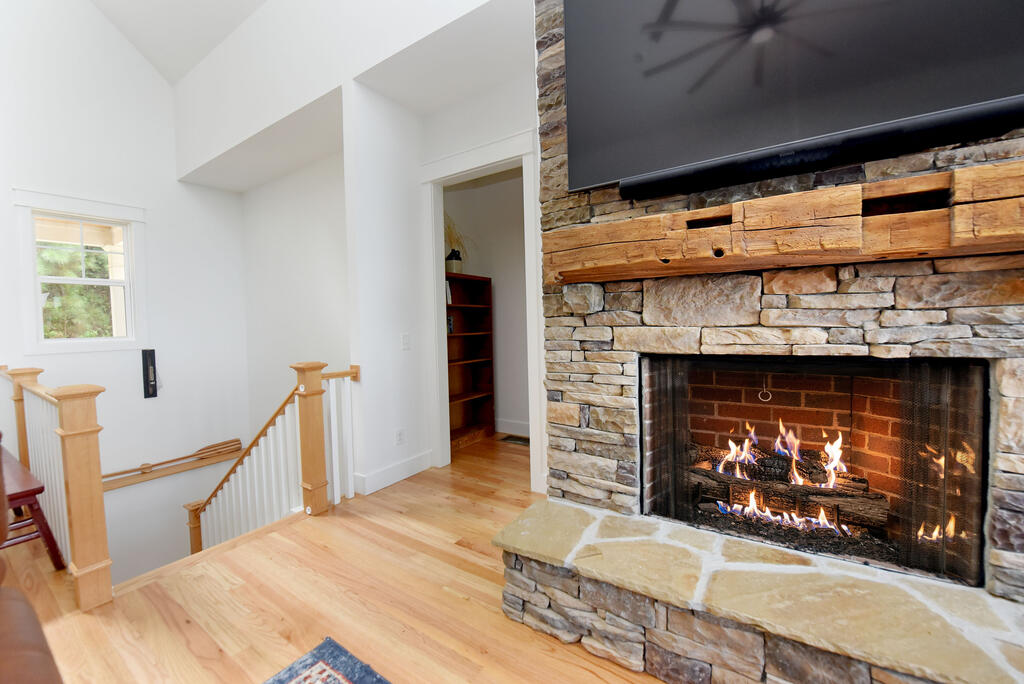 732 Ridge Pointe Way Property Photo 15